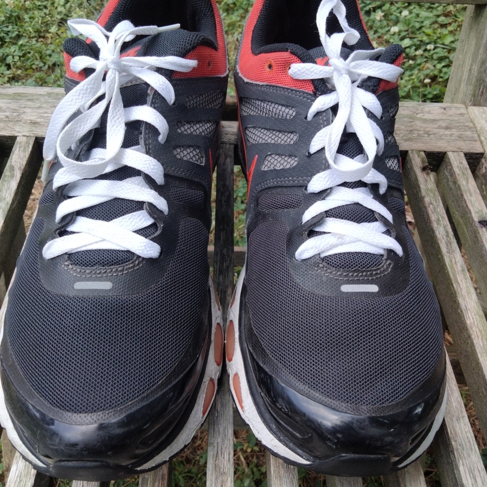 Nike Air Max Tailwind 2 Size 12 Sneaker Shoes - Picture 6 of 11